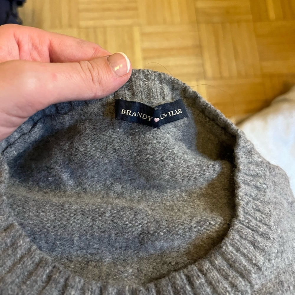 Brandy Melville Grey Cardigan - Picture 2 of 3
